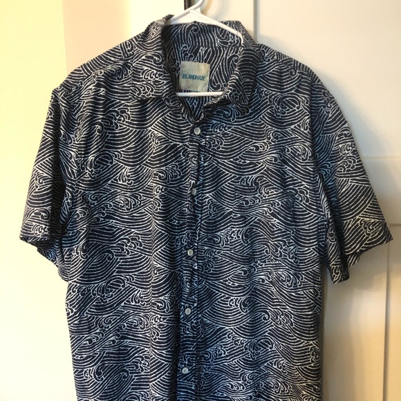 Men’s button down shirt - Picture 2 of 2